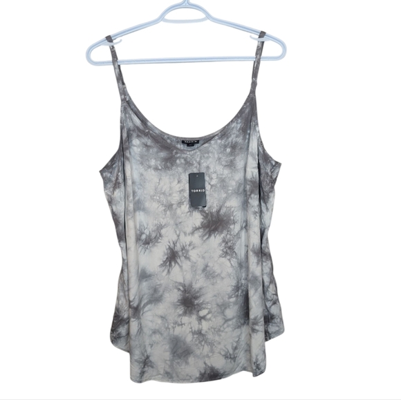 NWT TORRID AVA STRETCH CHALLIS GRAY TIE DYE CAMI TOP 1X Women - Picture 1 of 10